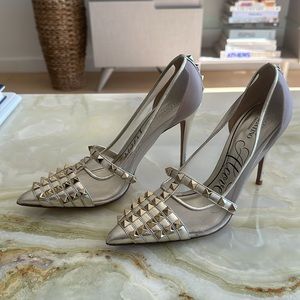 Rockstud Valentino Garavani Alcove Stilletos